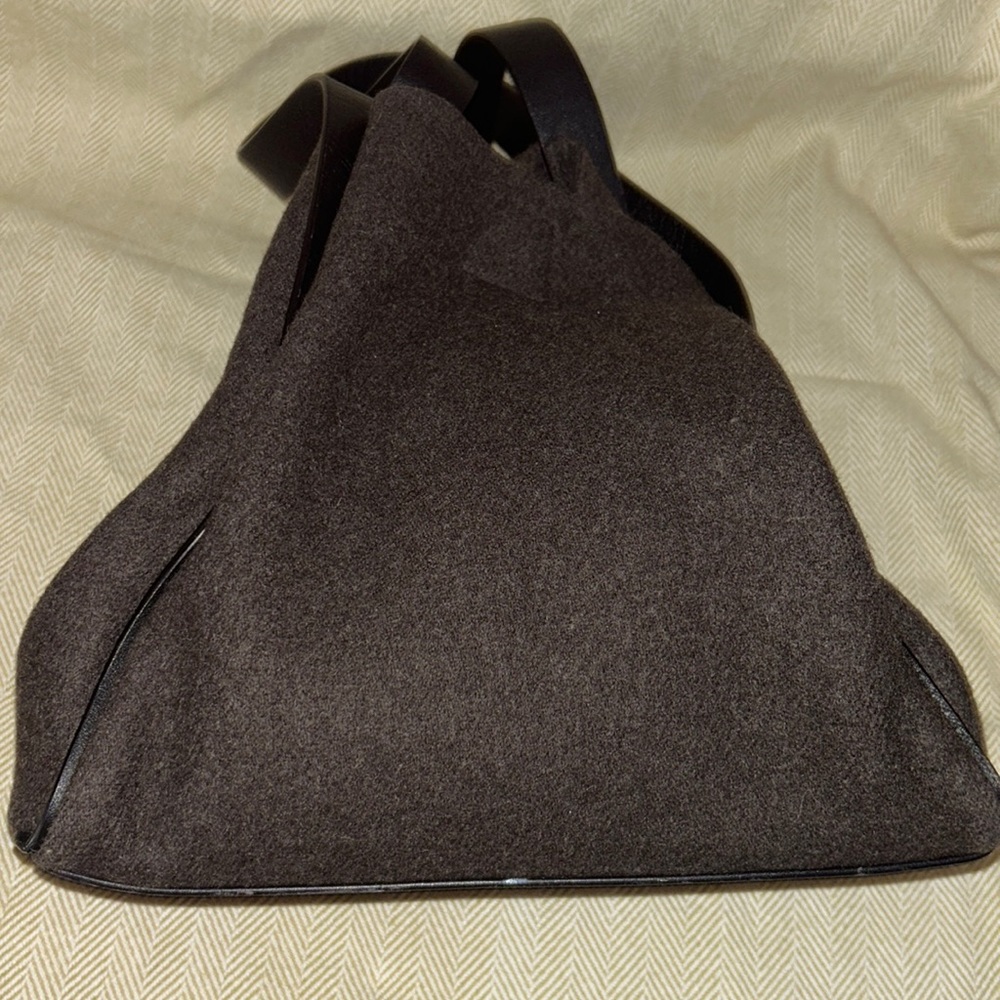 Akris AI Messenger Bag